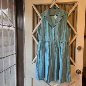 Lindy Bop Plus size Blue Collared Dress
